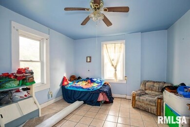 711 W 9th St, Davenport, IA 52804 - photo 6