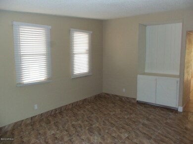 4913 W Cypress St, Phoenix, AZ 85035 - photo 5