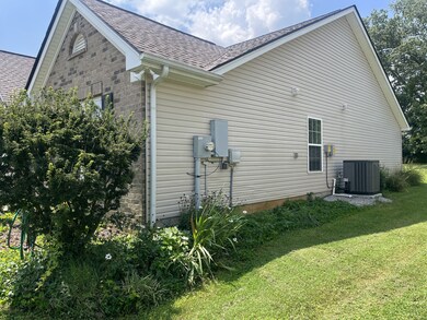 1027 Daniel Ln, Spring Hill, TN 37174 - photo 6