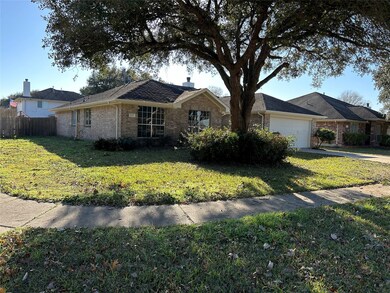 1315 Village Court Blvd, Rosenberg, TX 77471 - photo 3