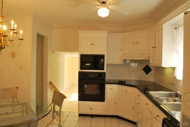 4210 Scheidys Rd, Whitehall, PA 18052 - photo 7