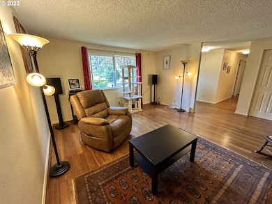 1885 Happy Ln, Eugene, OR 97401 - photo 7