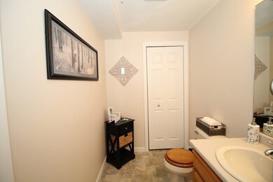 55 Bridle Cross Rd unit 55, Fitchburg, MA 01420 - photo 6