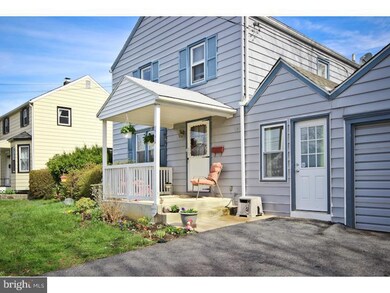 213 Walnut Rd, Wallingford, PA 19086 - photo 2