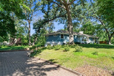 3704 Moorland Rd, Minnetonka, MN 55345 - photo 2