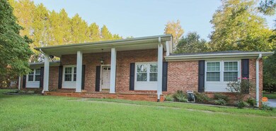 942 Mike Cir, Spartanburg, SC 29303 - photo 5