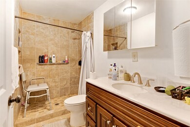 8917 Allwood St, Houston, TX 77016 - photo 6