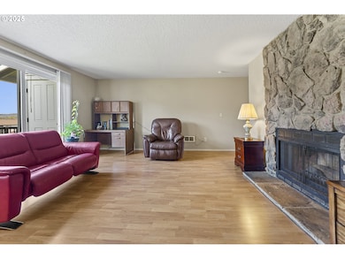 8512 SW Mohawk St unit 8512, Tualatin, OR 97062 - photo 7