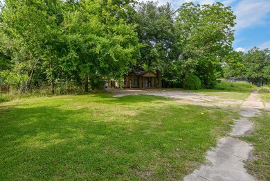 4501 Collingsworth St, Houston, TX 77026 - photo 2