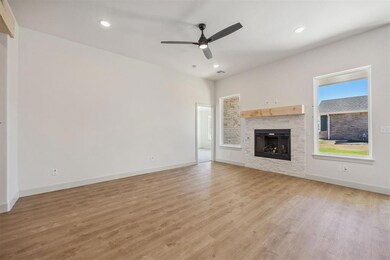 1211 Ariana St, Shawnee, OK 74804 - photo 7