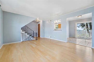 410 Susanna Ct, Pittsburgh, PA 15207 - photo 5