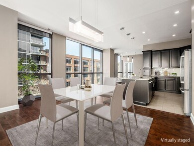 044_004_250 W Spring St_final