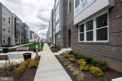 13325 Launders St unit 139, Herndon, VA 20171 - photo 4