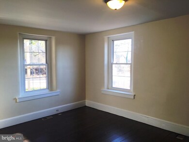 2568 Skippack Pike, Norristown, PA 19403 - photo 7