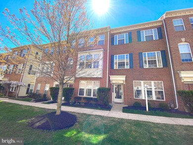 2374 Huntington Station Ct, Alexandria, VA 22303 - photo 2