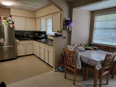 6938 Jay St, Houston, TX 77028 - photo 6