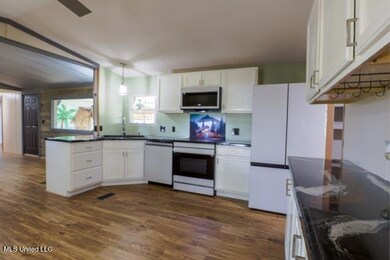 144 Harlen David Rd Lumberton-1