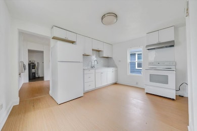 2116 Russell Ave SW, Roanoke, VA 24015 - photo 7