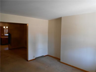 11 12th St, Midland, PA 15059 - photo 3