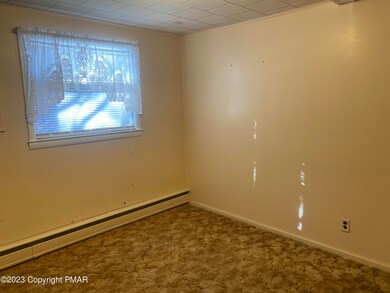 221 Summit Ave, Pocono Summit, PA 18346 - photo 5