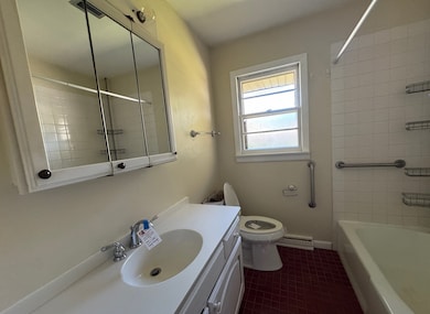 unlisted-address, East Dundee, IL 60118 - photo 7