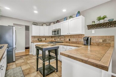 587 28 1 2 Rd, Grand Junction, CO 81501 - photo 4