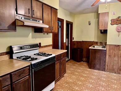 16 Sagamore Ave, Winthrop, MA 02152 - photo 2