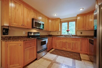 8 Neck Hill Rd, Mendon, MA 01756 - photo 7
