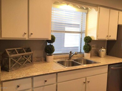 kitchen (1)