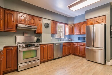 1964 Wendt Rd, Fitchburg, WI 53575 - photo 3