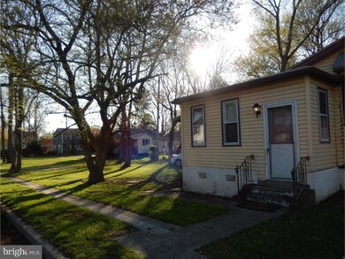 109 Castle Heights Ave, Pennsville, NJ 08070 - photo 2