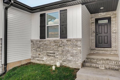 2141 N Jamestown St, Ozark, MO 65721 - photo 3