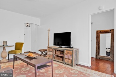 General Scott Apartments unit 207, Washington, DC 20036 - photo 6