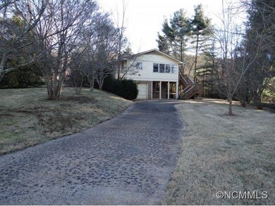 7 Holly Hill Ct, Asheville, NC 28806 - photo 2