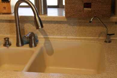 2481 E Elgin St, Chandler, AZ 85225 - photo 4