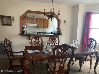 504 W Diamond Ave, Hazleton, PA 18201 - photo 6