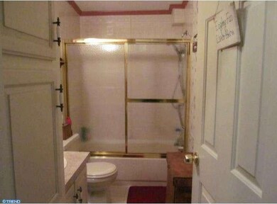 218 Tyler Ave, Williamstown, NJ 08094 - photo 2