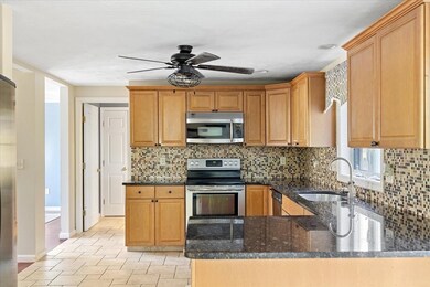 144 Cedar St, Sturbridge, MA 01566 - photo 6