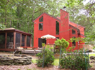 247 Fawn Lake Dr, Hawley, PA 18428 - photo 2