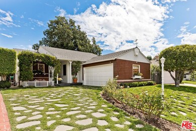 6910 Cantaloupe Ave, Van Nuys, CA 91405 - photo 2