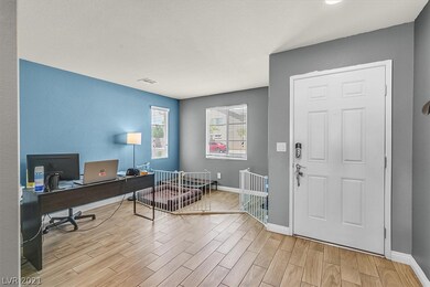 Entryway & livingroom