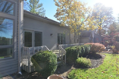Rear deck off dining room...
