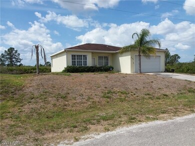 3105 67th St W, Lehigh Acres, FL 33971 - photo 2