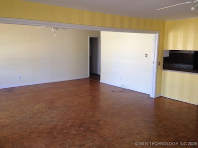 1621 E 61st St, Tulsa, OK 74136 - photo 4