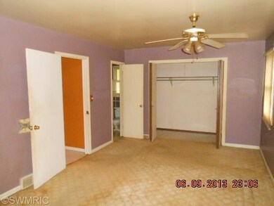 4198 Radstock Dr, Dorr, MI 49323 - photo 4