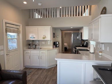 26350 Delano Dr unit 46, Idyllwild, CA 92549 - photo 4