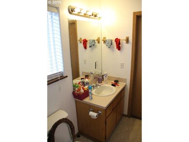 7502 N Williams Ave, Portland, OR 97217 - photo 5