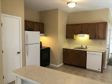 52 Providence St unit 1, Worcester, MA 01604 - photo 4