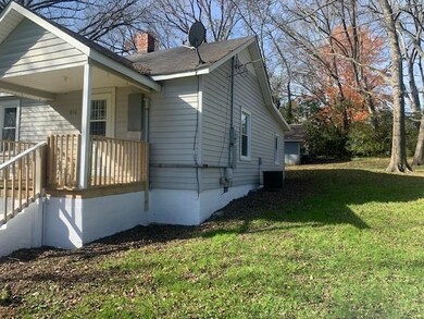 806 W Jackson St, Shelbyville, TN 37160 - photo 5