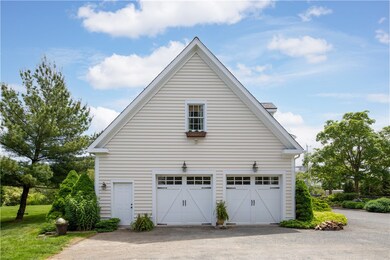 150 Berkeley Ave, Middletown, RI 02842 - photo 6